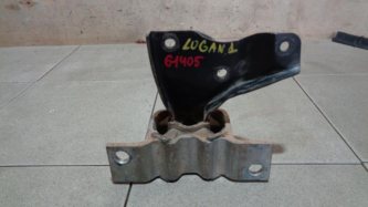 Опора двигателя правая Renault Logan 1 L90