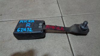 Ответная часть ремня безопасности Nissan Micra K12