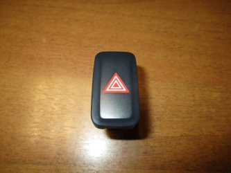 Кнопка аварийной сигнализации Kia RIO 3 UB, QB