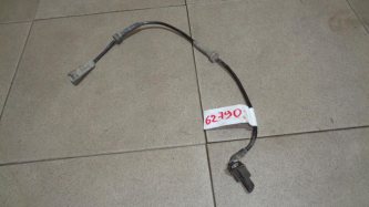 Датчик ABS задний левый Renault Sandero Stepway 2 5S