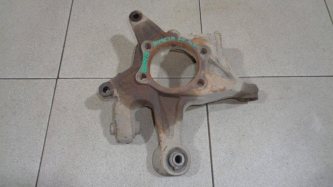 Кулак поворотный задний правый Subaru Impreza XV G12, GE, GH