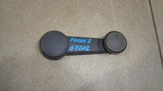 Ручка стеклоподъемника Ford Focus 2