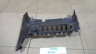 Накладка декоративная Toyota Hilux 8 AN120, AN130