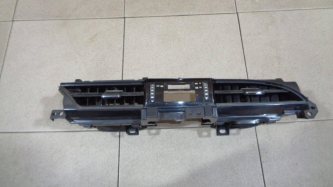 Дефлектор воздушный Toyota Hilux 8 AN120, AN130