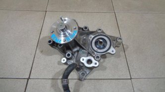 Помпа Toyota Hilux 8 AN120, AN130