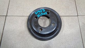 Шкив помпы Toyota Hilux 8 AN120, AN130