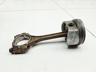 Поршень с шатуном Toyota Corolla E120