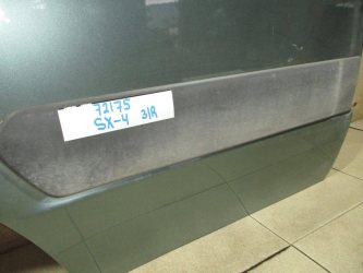 Накладка двери задней правой Suzuki SX4