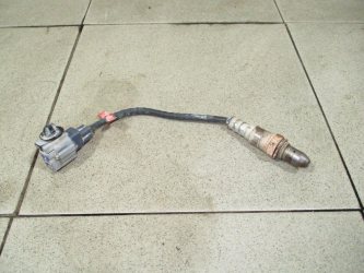 Датчик кислородный Toyota Hilux 8 AN120, AN130