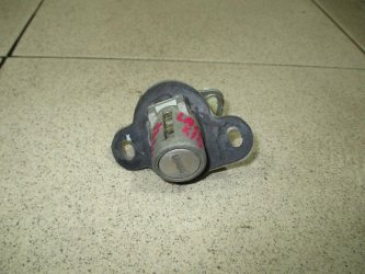 Вставка замка багажника Chevrolet Lacetti J200