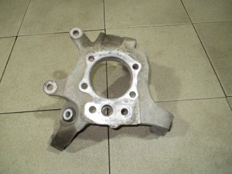Кулак поворотный задний левый Infiniti G37 V36