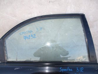 Стекло двери задней правой Kia Spectra SD