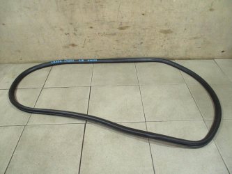 Уплотнитель двери Chevrolet Cruze J300