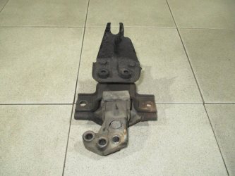 Опора двигателя правая Kia Picanto 1 SA