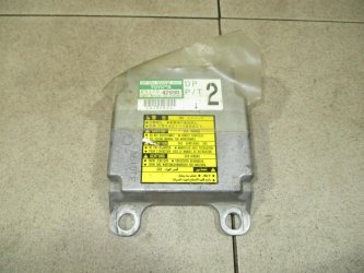 Блок управления AIR BAG Toyota RAV4 XA20