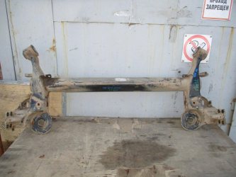 Балка задняя Peugeot 207