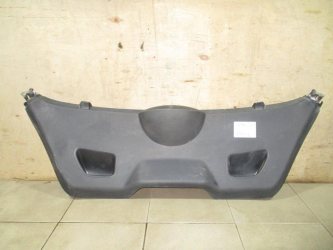 Обшивка двери багажника Peugeot 207