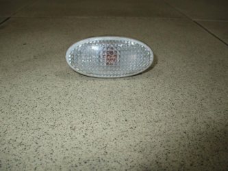 Повторитель на крыло Mazda 3 BK