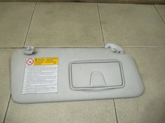Козырек солнцезащитный правый Suzuki Grand Vitara JT