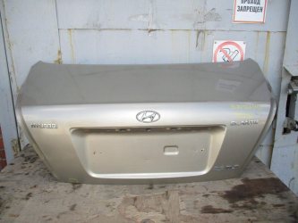 Крышка багажника Hyundai Elantra XD