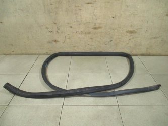 Уплотнитель двери Suzuki Grand Vitara JT