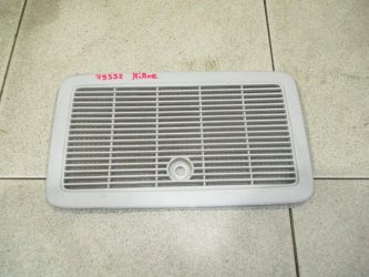 Решетка вентиляционная Toyota Hiace H200