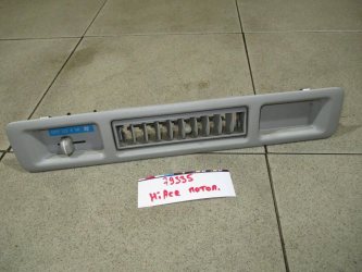 Дефлектор воздушный Toyota Hiace H200