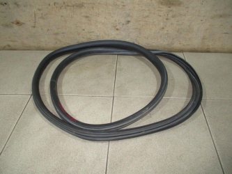 Уплотнитель двери Citroen C4 B7