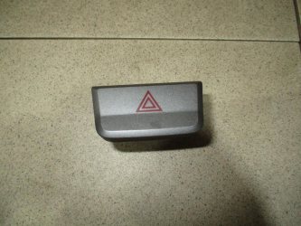 Кнопка аварийной сигнализации Hyundai Accent LC