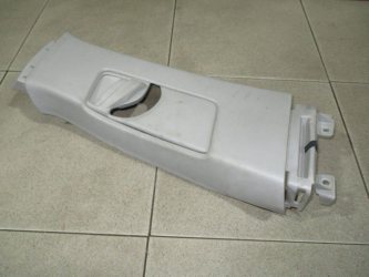 Обшивка стойки Toyota Corolla E150