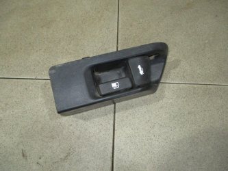 Ручка открывания багажника Toyota Corolla E150