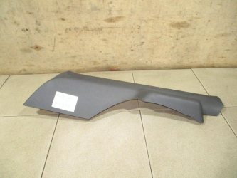 Обшивка стойки Volkswagen Polo 5