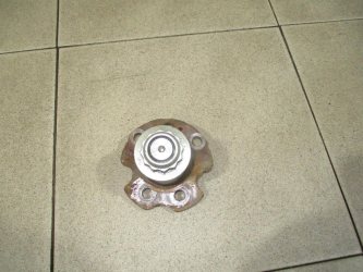 Цапфа Volkswagen Polo 5