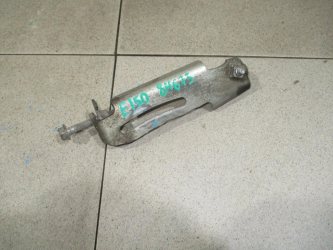 Планка натяжения ремня генератора Toyota Corolla E150