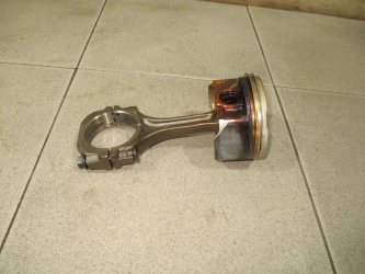 Поршень с шатуном Subaru Impreza XV G12, GE, GH