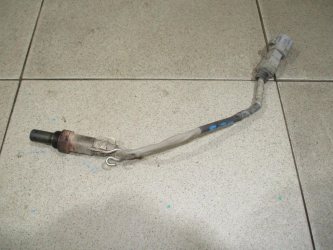 Датчик кислородный Toyota Corolla E150