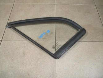 Стекло двери передней правой форточка Daewoo Matiz M100, M150