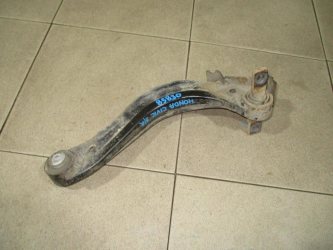 Рычаг задний верхний правый Honda Civic 4D FD