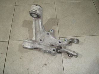 Кулак поворотный задний левый Honda Civic 4D FD