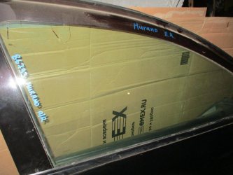 Стекло двери передней правой Nissan Murano Z51