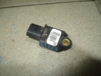 Датчик AIR BAG Toyota Corolla E150