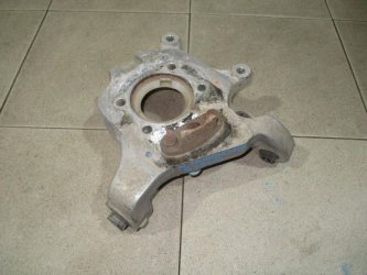 Кулак поворотный задний правый Nissan Murano Z51