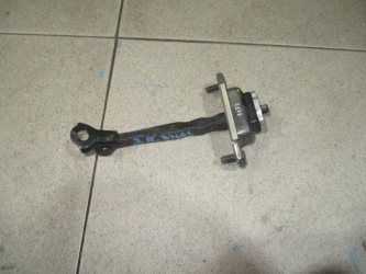 Ограничитель двери Kia Ceed 3 CD