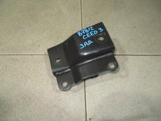 Кронштейн КПП Kia Ceed 3 CD