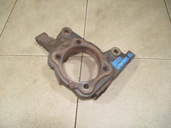 Кулак поворотный передний левый Hyundai Santa Fe 2 CM