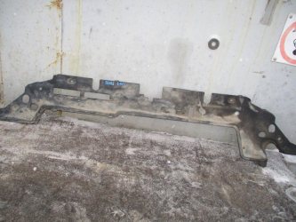 Кожух замка капота Toyota Corolla E150