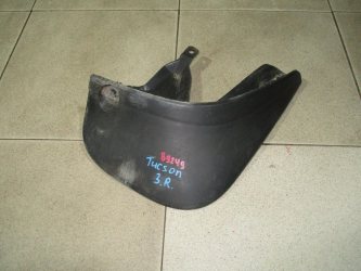 Брызговик задний правый Hyundai Tucson 1 JM