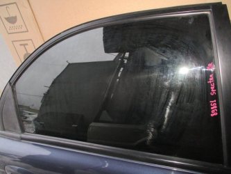 Стекло двери задней правой Kia Spectra SD