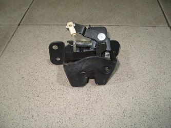 Замок стекла багажника Hyundai Tucson 1 JM