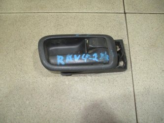 Ручка двери внутренняя правая Toyota RAV4 XA20